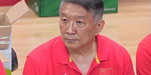 博万体育登录入口-退步太大！女篮顶级锋线球员，首发打了8分钟，被宫鲁鸣弃用